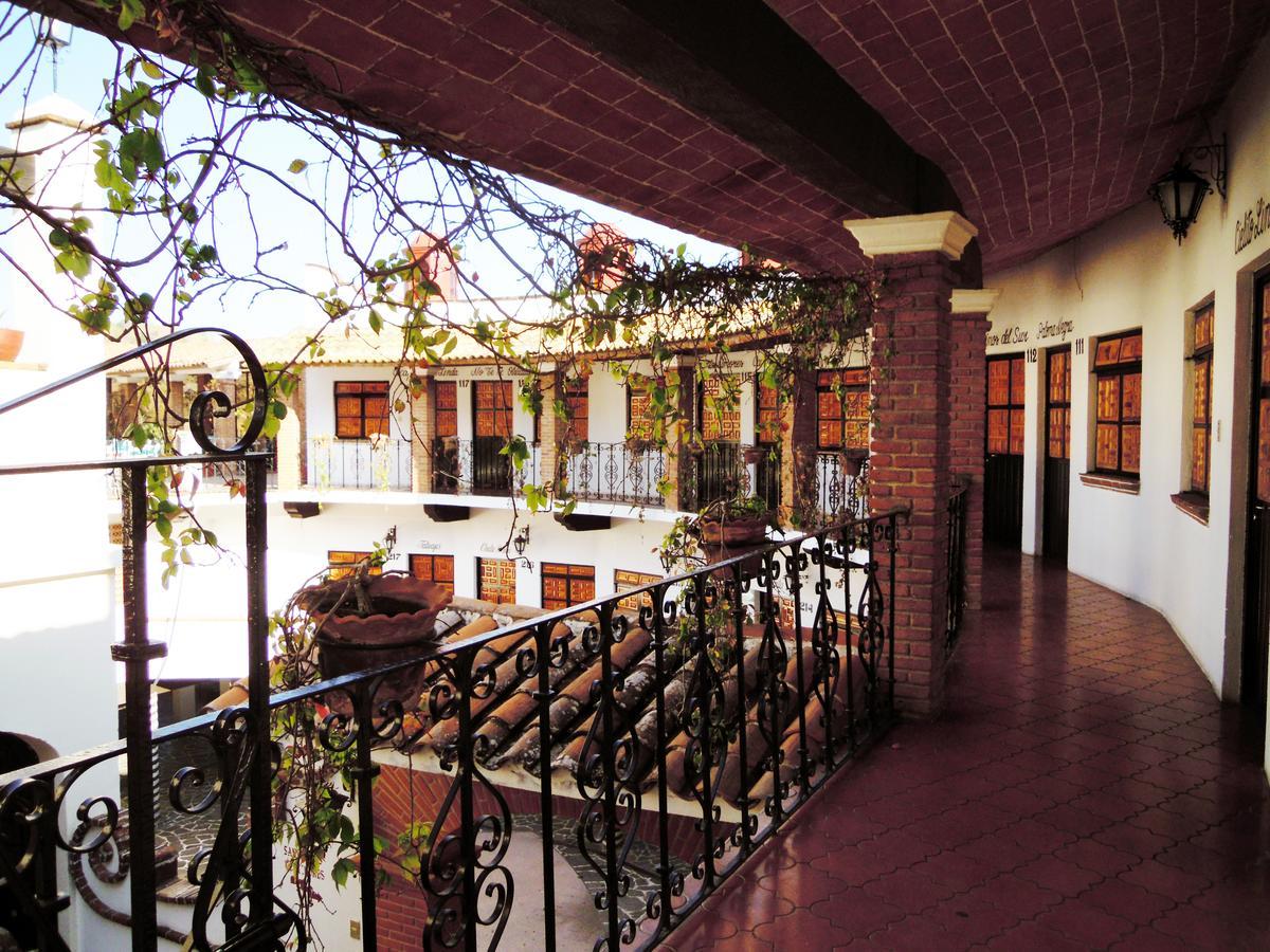 Hotel Loma Linda Taxco Esterno foto